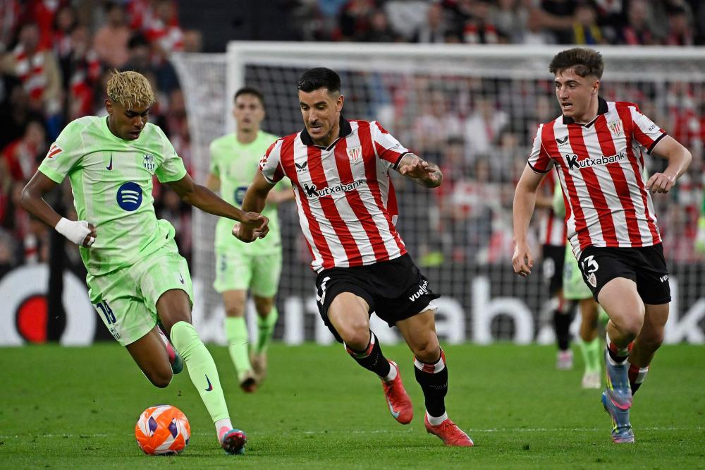 齐达内潇洒助攻帕耶得分